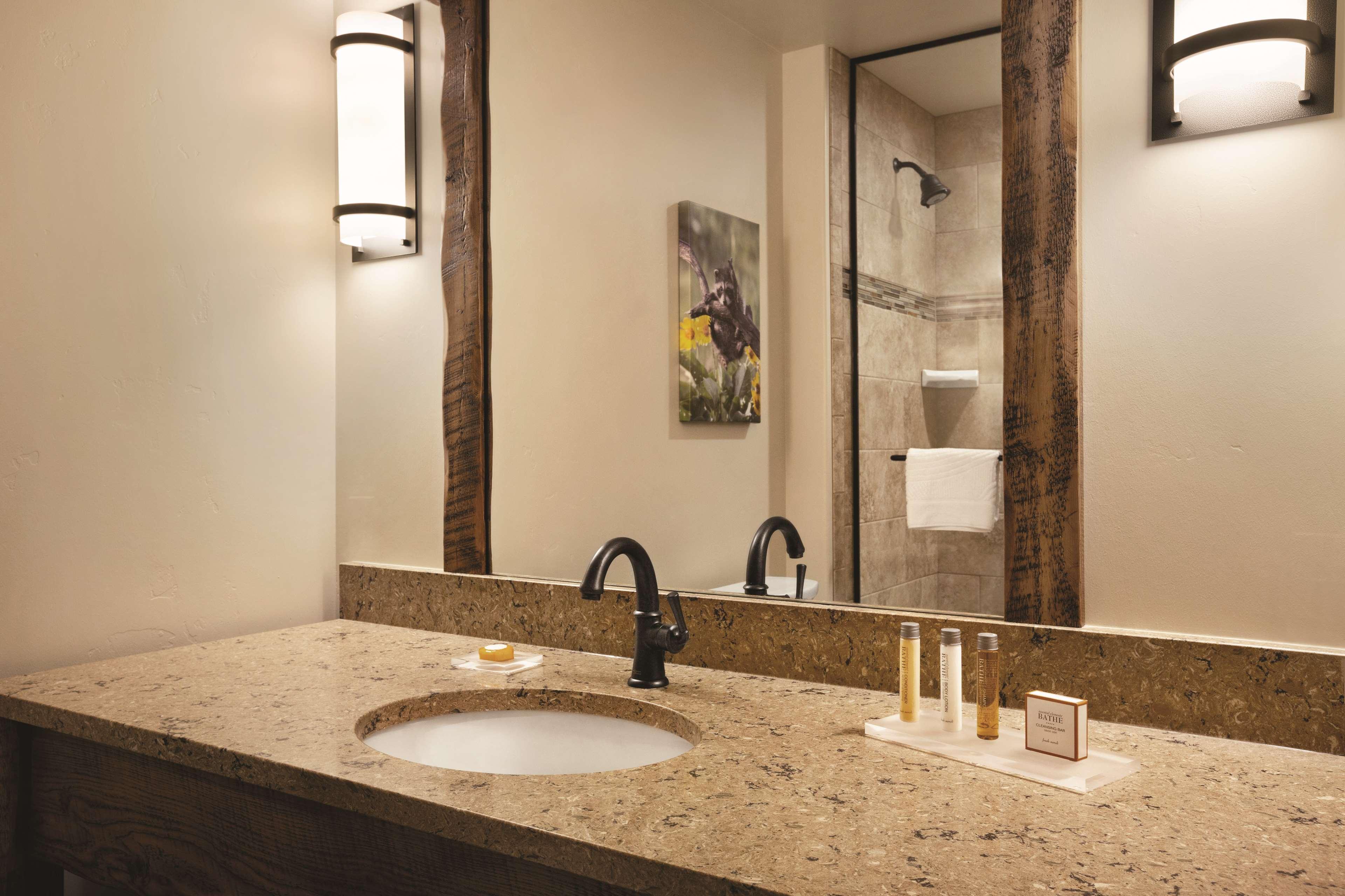 Glacier International Lodge Kalispell Εξωτερικό φωτογραφία